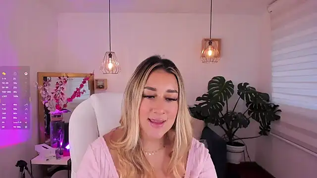 Snapshot of dina_ride chatting on 12, 9, 2025 dina ride online show from 12, 9, 2025