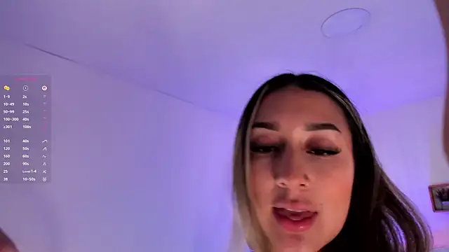 Snapshot of dina_ride chatting on 13, 5, 2026 dina ride online show from 13, 5, 2026