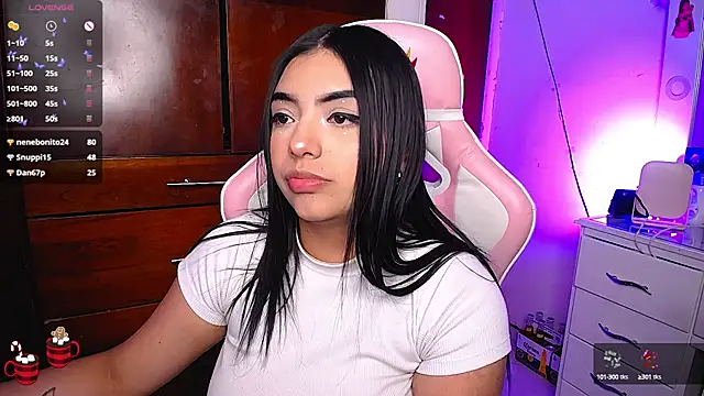 Snapshot of eva_six chatting on 7, 1, 2025 eva six online show from 7, 1, 2025