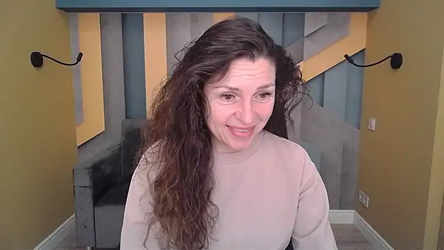 EllaLong online show from 7, 3, 2026