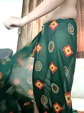  surbhi  online show from 9, 10, 2025