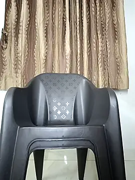  surbhi  online show from 12, 11, 2025