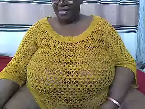 Snapshot of BustyyGoddess chatting on 11, 2, 2025 BustyyGoddess online show from 11, 2, 2025