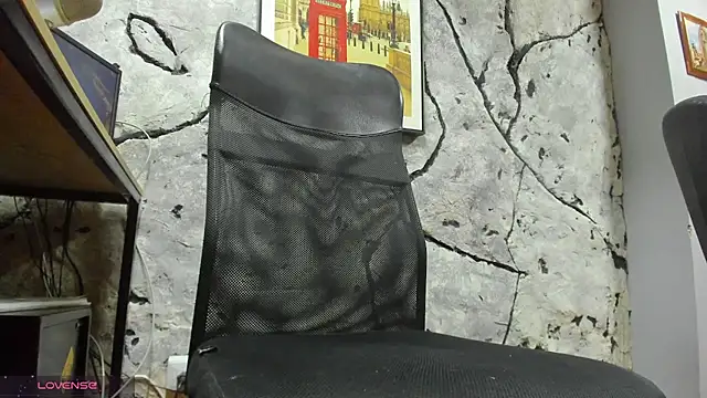 Snapshot of Maxi_TheBigDaddy chatting on 9, 1, 2026 Maxi TheBigDaddy online show from 9, 1, 2026