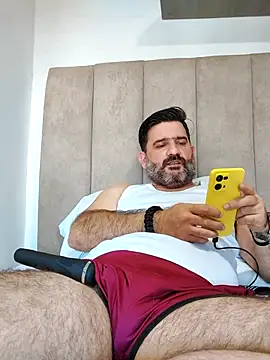 Snapshot of Maxi_TheBigDaddy chatting on 27, 2, 2026 Maxi TheBigDaddy online show from 27, 2, 2026