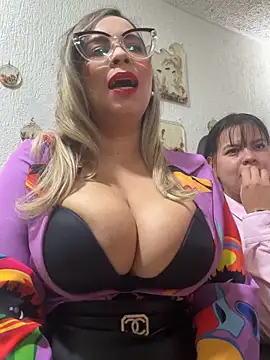 Snapshot of jademoomsm chatting on 13, 3, 2026 jademoomsm online show from 13, 3, 2026