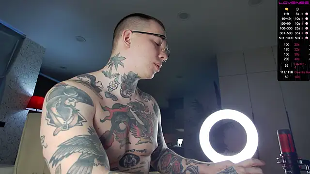 Tommy cat online show from 20, 12, 2024