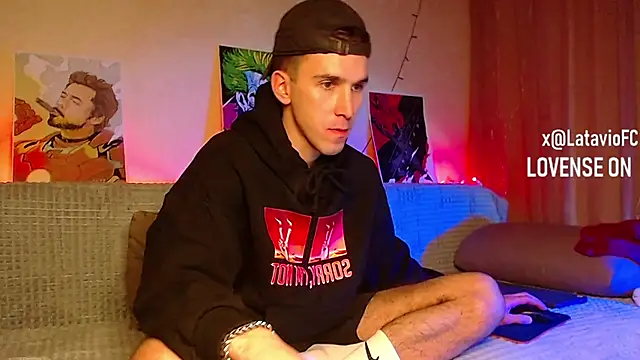 Snapshot of Midnighter_ chatting on 11, 2, 2025 Midnighter  online show from 11, 2, 2025