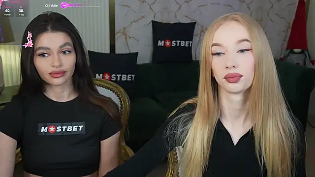 Snapshot of Amelia_Blaze chatting on 10, 12, 2024 Amelia Blaze online show from 10, 12, 2024