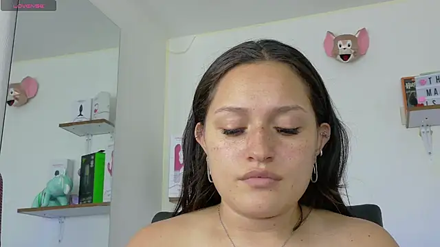 megan doll2 online show from 21, 1, 2025