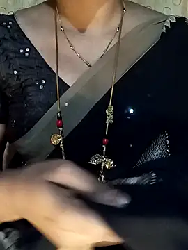 Snapshot of tuttifrutti17 chatting on 20, 12, 2024 tuttifrutti17 online show from 20, 12, 2024