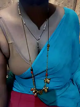 Snapshot of tuttifrutti17 chatting on 16, 4, 2026 tuttifrutti17 online show from 16, 4, 2026