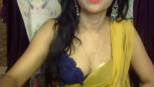 Snapshot of iam-moni2 chatting on 7, 5, 2026 iam-moni2 online show from 7, 5, 2026