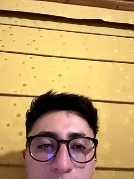 CamiRojas boy online show from 9, 9, 2025