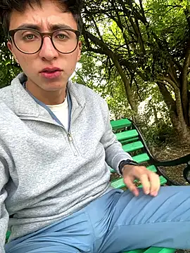 CamiRojas boy online show from 2, 6, 2026