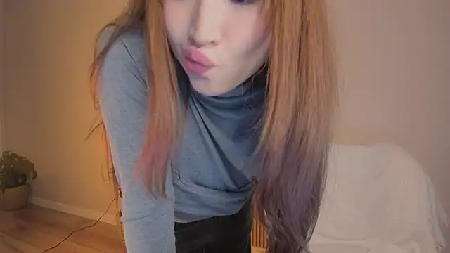 Snapshot of kawaii_mia chatting on 6, 4, 2026 kawaii mia online show from 6, 4, 2026