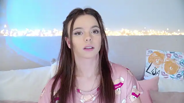 ElisabethDavis online show from 21, 1, 2025