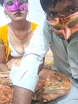 Snapshot of Rani019 chatting on 16, 4, 2026 Rani019 online show from 16, 4, 2026