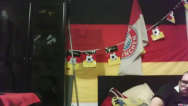 Die-geile-Sau online show from 8, 11, 2025