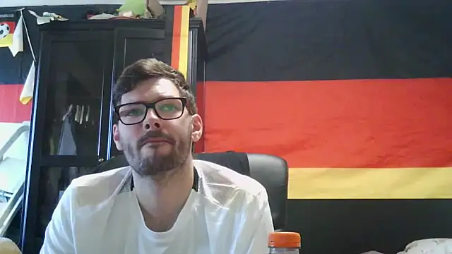 Snapshot of Die-geile-Sau chatting on 13, 6, 2026 Die-geile-Sau online show from 13, 6, 2026