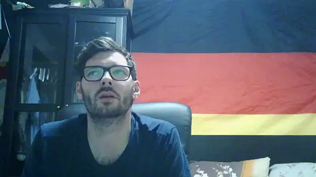 Snapshot of Die-geile-Sau chatting on 15, 6, 2026 Die-geile-Sau online show from 15, 6, 2026