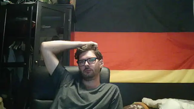 Snapshot of Die-geile-Sau chatting on 4, 7, 2026 Die-geile-Sau online show from 4, 7, 2026
