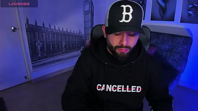 Snapshot of jhon_bear03 chatting on 10, 11, 2025 jhon bear03 online show from 10, 11, 2025