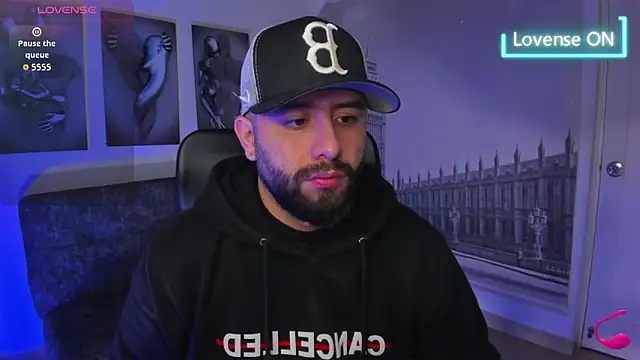 Snapshot of jhon_bear03 chatting on 12, 11, 2025 jhon bear03 online show from 12, 11, 2025