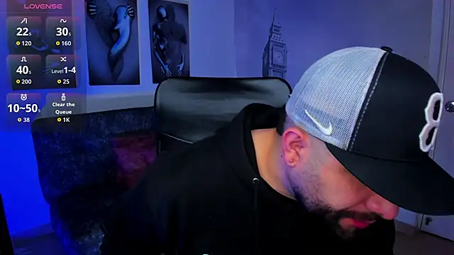 Snapshot of jhon_bear03 chatting on 15, 11, 2025 jhon bear03 online show from 15, 11, 2025