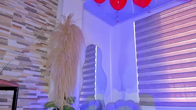 Vanesa novvoa online show from 14, 2, 2025