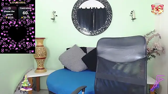 Snapshot of Sofia_Franco_ chatting on 12, 1, 2026 Sofia Franco online show from 12, 1, 2026