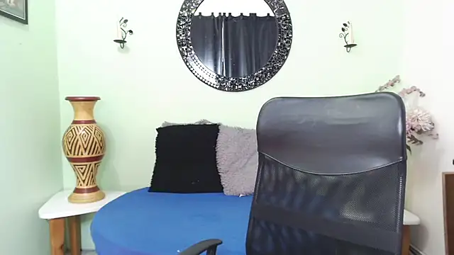 Snapshot of Sofia_Franco_ chatting on 12, 2, 2026 Sofia Franco online show from 12, 2, 2026