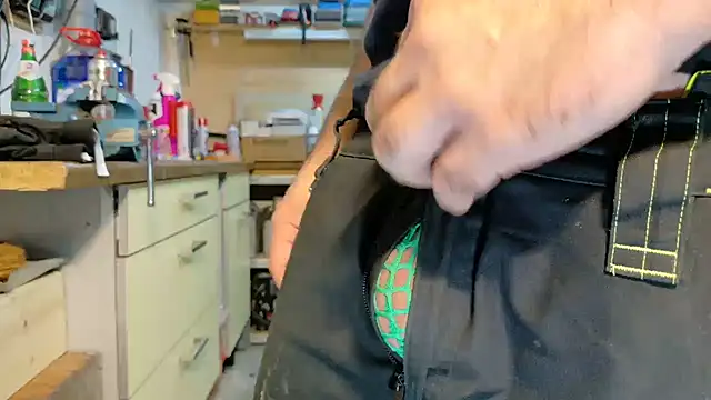 Nikeyone2 online show from 19, 12, 2024