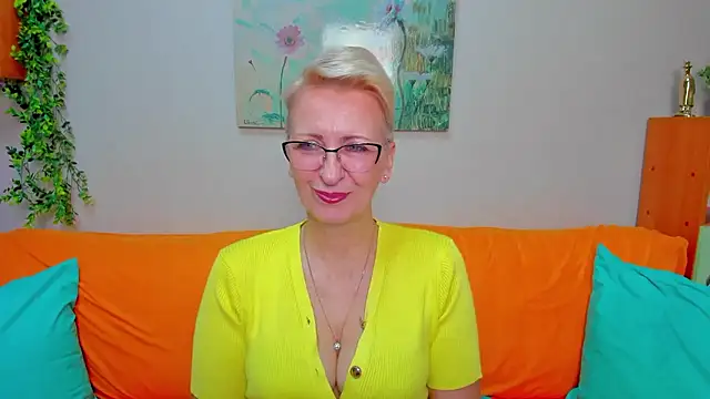 Snapshot of iamyourdream89 chatting on 18, 1, 2026 iamyourdream89 online show from 18, 1, 2026