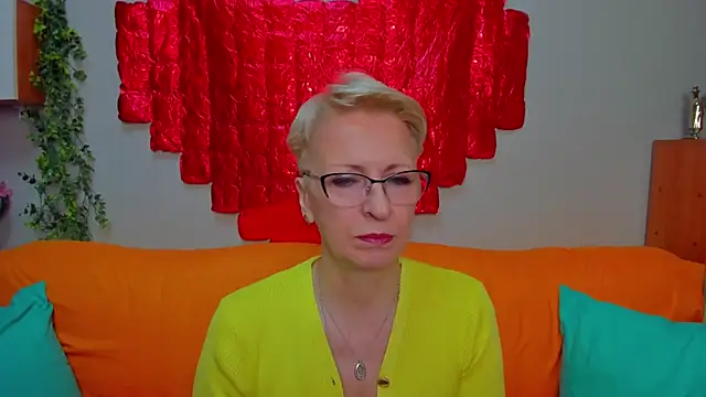 iamyourdream89 online show from 5, 3, 2026