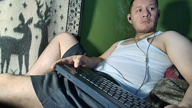 Snapshot of sweet_cock28 chatting on 18, 4, 2026 sweet cock28 online show from 18, 4, 2026