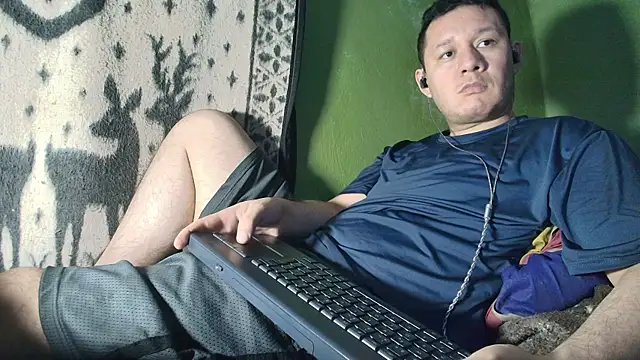 Snapshot of sweet_cock28 chatting on 28, 4, 2026 sweet cock28 online show from 28, 4, 2026
