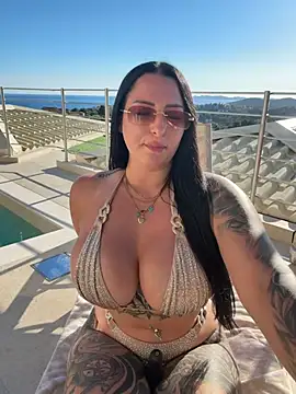 Mia-Bremer online show from 5, 6, 2026