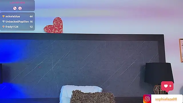 Snapshot of big_tits_in_your_face chatting on 3, 3, 2025 big tits in your face online show from 3, 3, 2025