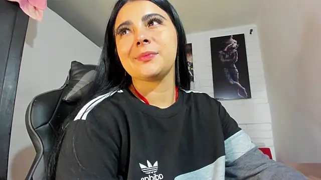 Natasha  Blue online show from 25, 11, 2025