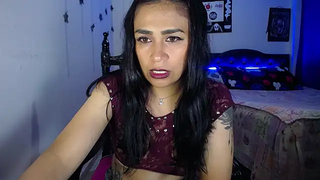 Snapshot of pinky_violeta chatting on 23, 12, 2024 pinky violeta online show from 23, 12, 2024