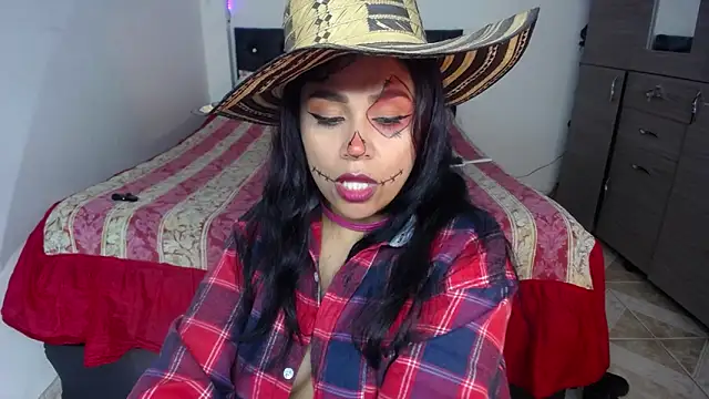 Snapshot of pinky_violeta chatting on 28, 10, 2025 pinky violeta online show from 28, 10, 2025