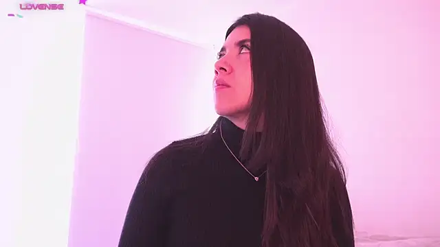 Snapshot of saori_10 chatting on 1, 10, 2025 saori 10 online show from 1, 10, 2025