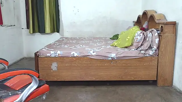 Snapshot of Cute_Mahi22 chatting on 9, 11, 2025 Cute Mahi22 online show from 9, 11, 2025