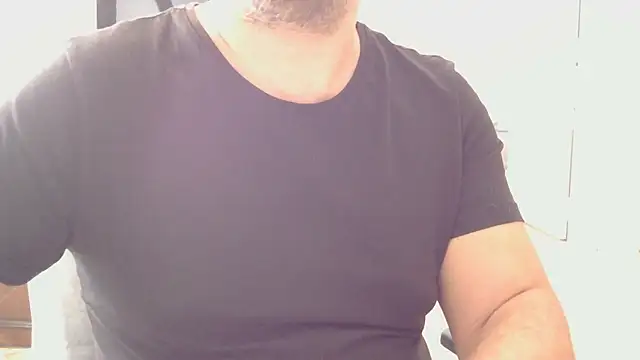 Snapshot of ByDeviL chatting on 9, 10, 2025 ByDeviL online show from 9, 10, 2025