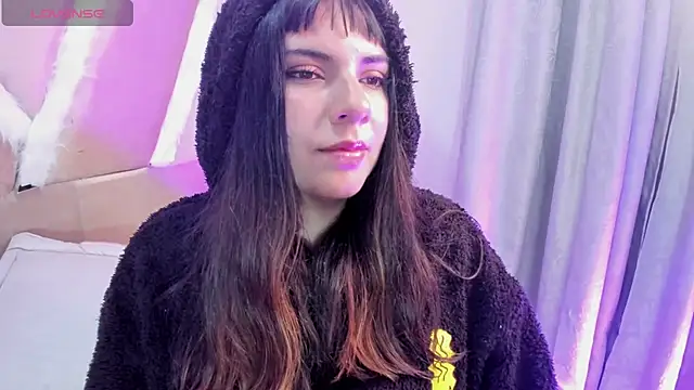 Snapshot of xhinata_hyugax chatting on 5, 1, 2026 xhinata hyugax online show from 5, 1, 2026