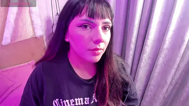 Snapshot of xhinata_hyugax chatting on 3, 3, 2026 xhinata hyugax online show from 3, 3, 2026