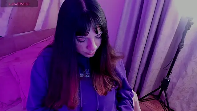 Snapshot of xhinata_hyugax chatting on 5, 3, 2026 xhinata hyugax online show from 5, 3, 2026