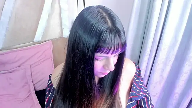 Snapshot of xhinata_hyugax chatting on 28, 3, 2026 xhinata hyugax online show from 28, 3, 2026