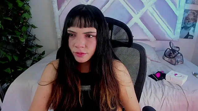 Snapshot of xhinata_hyugax chatting on 22, 4, 2026 xhinata hyugax online show from 22, 4, 2026